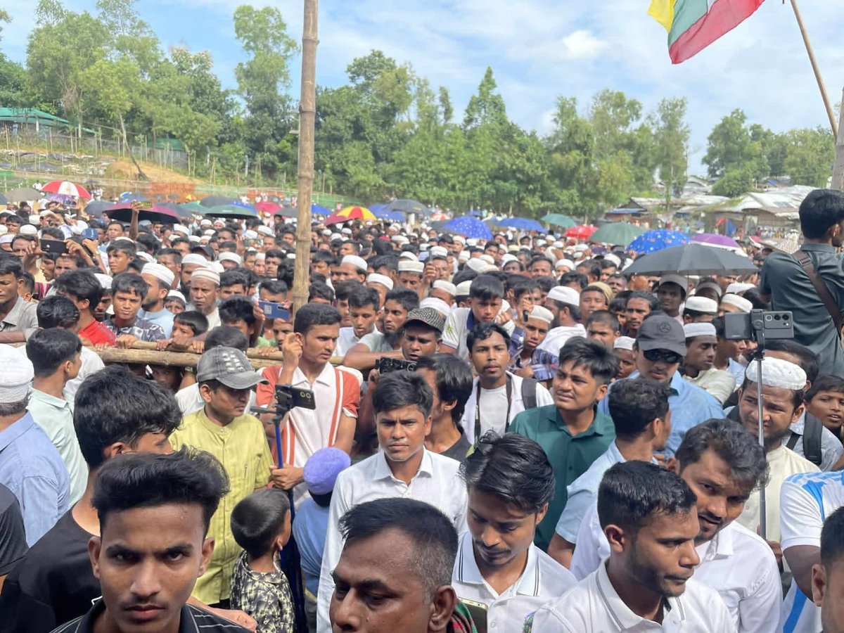 ForumAraka36011's tweet photo. Rohingya community held a peaceful gathering ahead of the UN conference. We call for true collaboration from all countries to resolve the crisis.

But we are deeply disappointed—no one from the refugee camps was allowed to participate in the conference. Our voices must be heard. https://t.co/I1dMxEqPSu