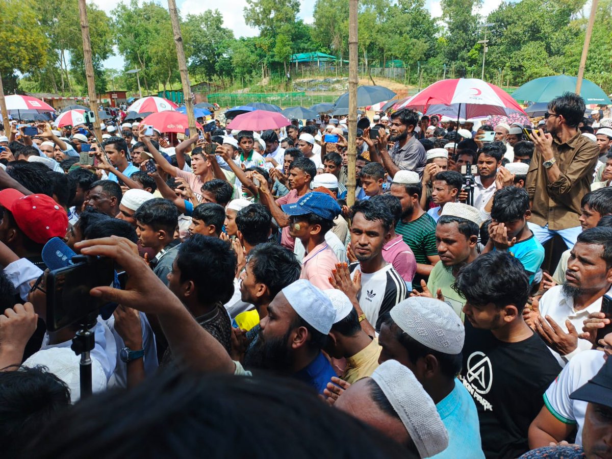 ForumAraka36011's tweet photo. Rohingya community held a peaceful gathering ahead of the UN conference. We call for true collaboration from all countries to resolve the crisis.

But we are deeply disappointed—no one from the refugee camps was allowed to participate in the conference. Our voices must be heard. https://t.co/I1dMxEqPSu