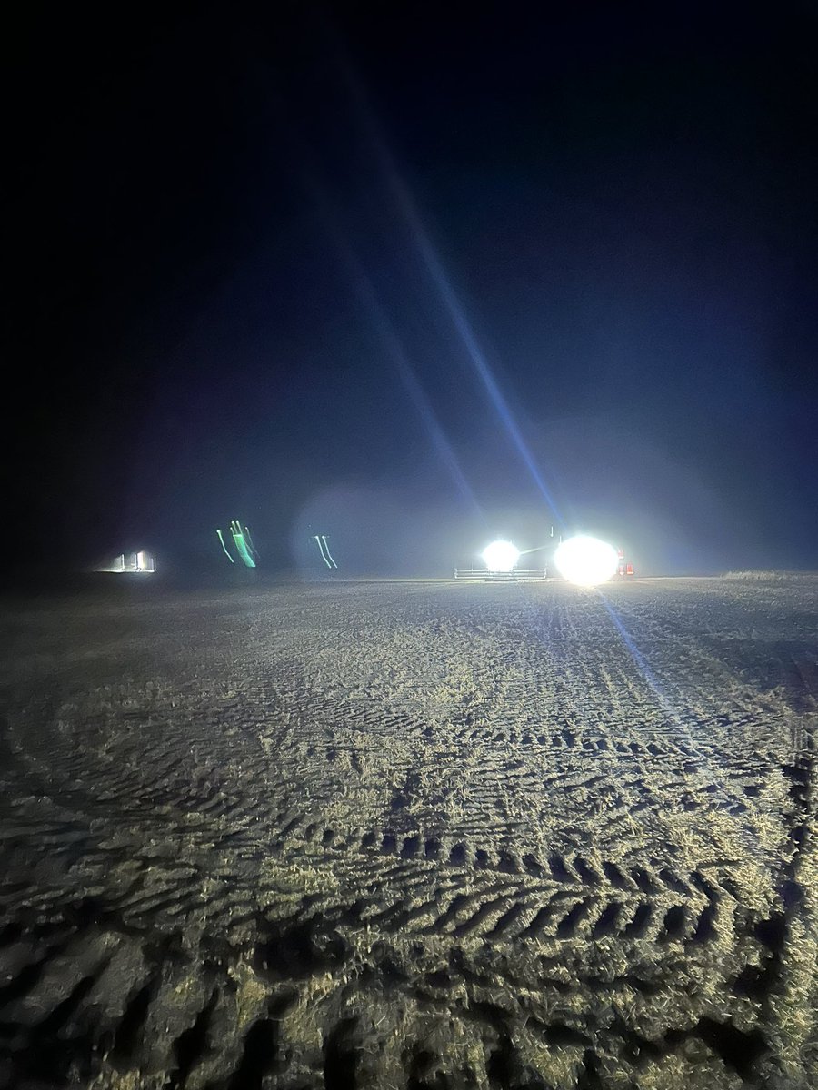 That’s a wrap on #Harvest25
23 days
1 <a href="/MacDon/">MacDon Industries</a> barbecue 
10 hrs of combine downtime