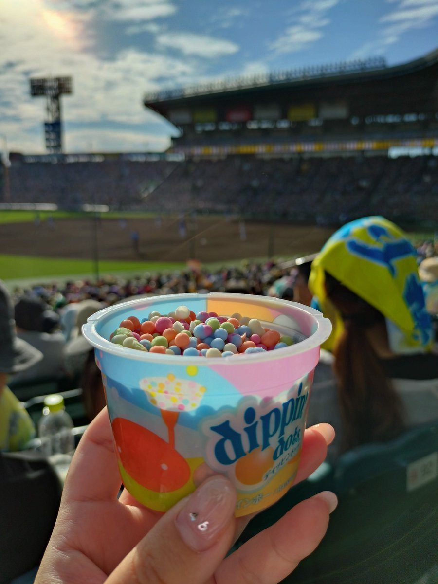 今日はここから🍨
(アイスにピント合いすぎ)