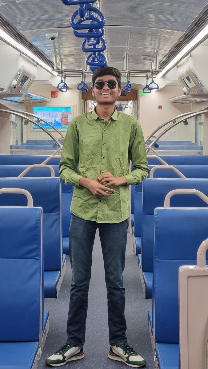 Abhishek • Train Enthusiast 🇮🇳 tweet media