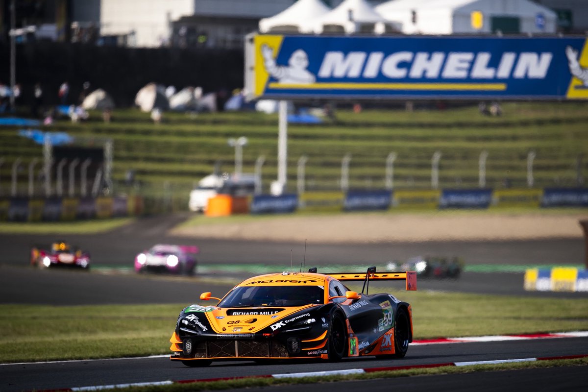 McLarenAuto's tweet photo. What a result!

We’ll start tomorrow’s Six Hours of Fuji from second and third place on the grid. The gap to pole position? Just 0.03 of a second. The gap between the two McLarens? 0.002. 

It’s doesn’t get much closer than that!

#McLarenUnited #6HFuji #WEC https://t.co/IbWIQEiwYD