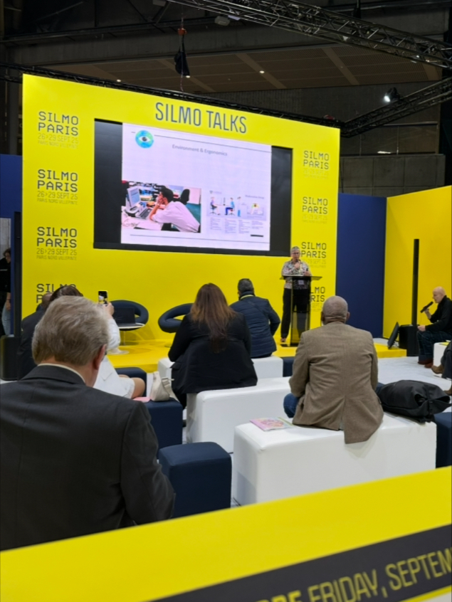 silmoparis's tweet image. 💛 Knowledge is power! Learn from experts at #Silmo Talks &amp;amp; Academy: business, R&amp;amp;D &amp;amp; trends shaping the future. 

🎟️ To join us bit.ly/4kDkCeB 
#SILMOParis