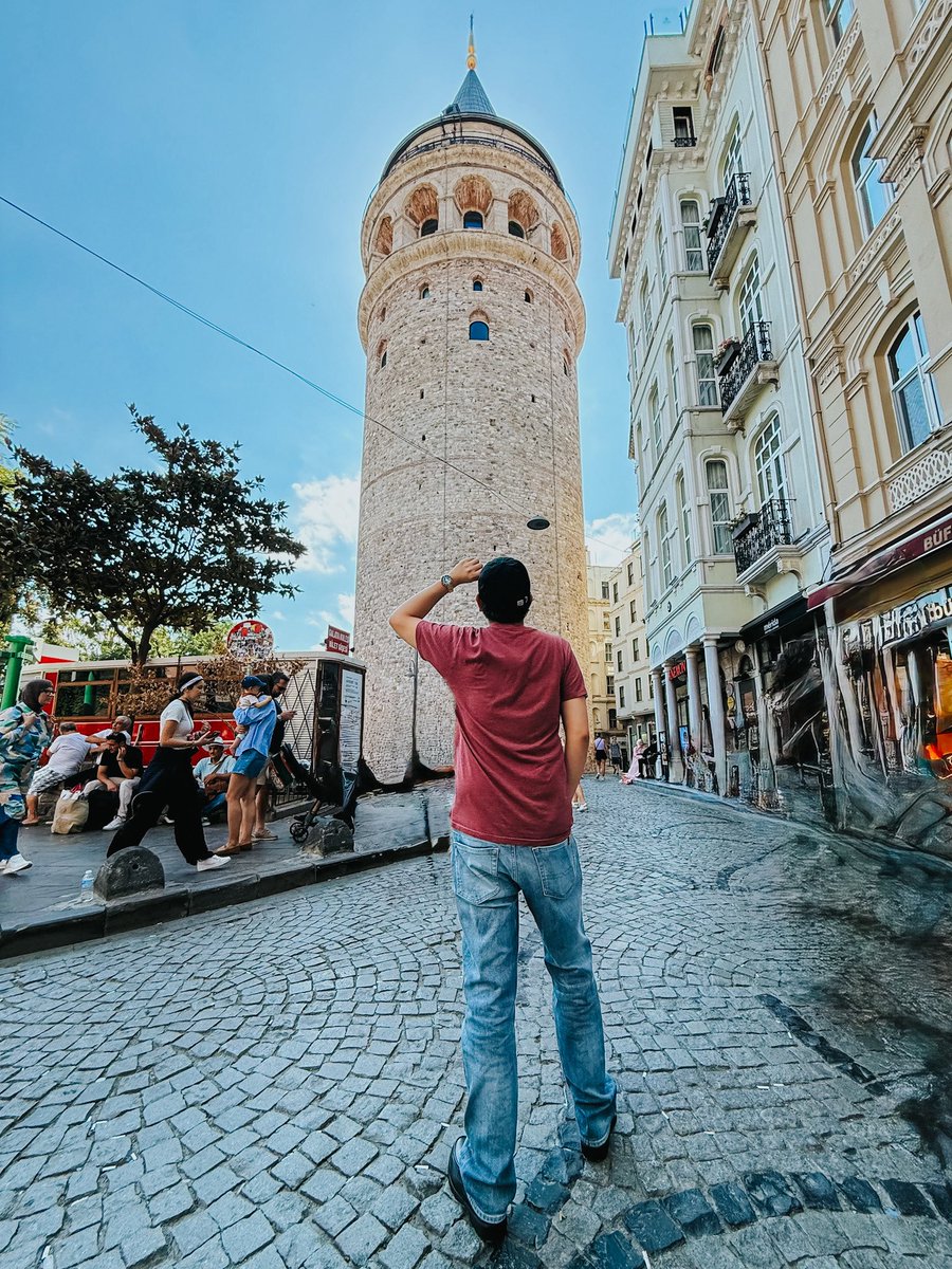 darylblake09's tweet image. günaydın 🏰

#vsco #vscocam #vscoph