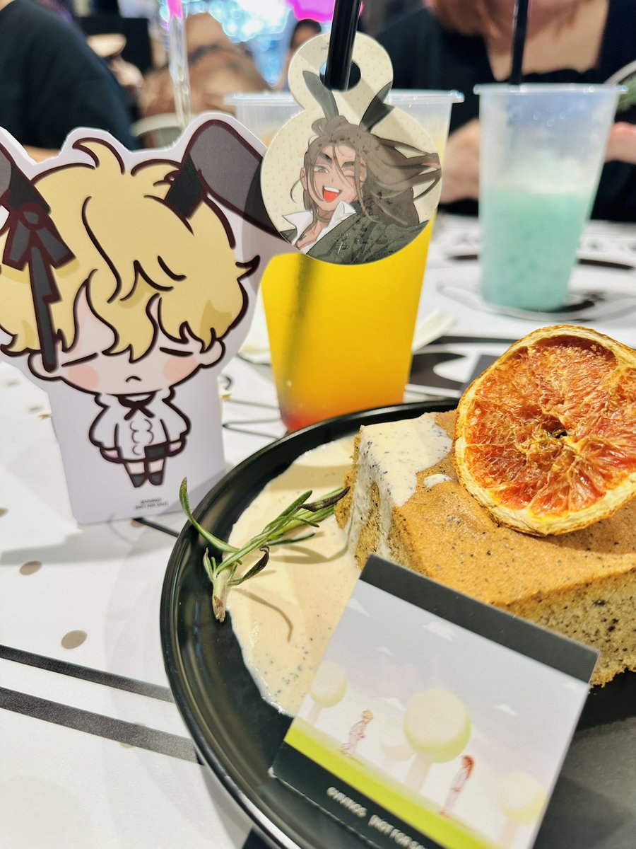 alnstmiwa's tweet image. 💛💜 #aniplussgcafe #ANIPLUSAsia #alienstage #alnstcafe #ALNST