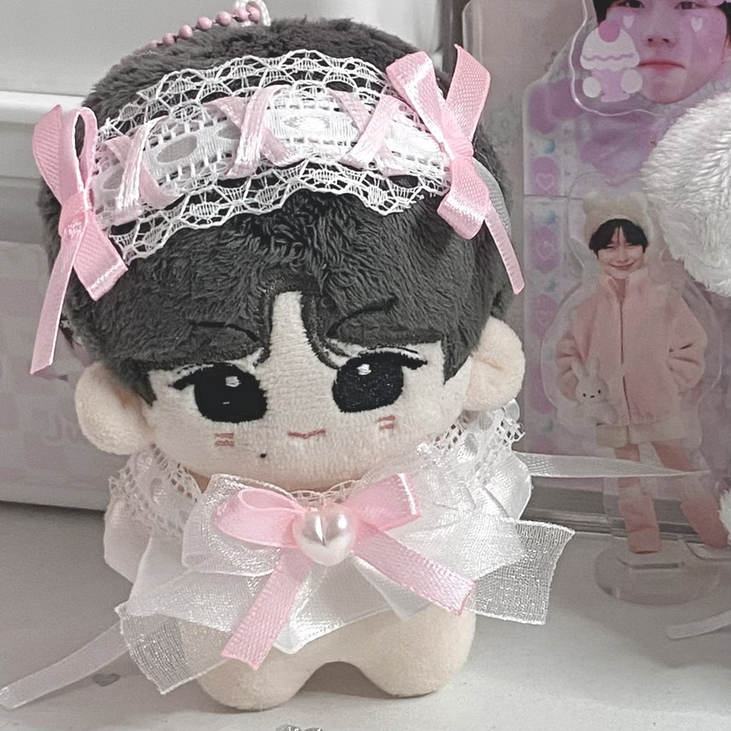 alys_corner's tweet image. 🎀 {help rt} wts lfb deco 10cm
୨ৎ────୨ৎ────୨ৎ

10cm doll clothes , dress + hairdress
     = 60

1 extra onhand 

ʚ mop : gcash payo
ʚ mod : jnt , ready to ship 

reply mine + to claim 🎀