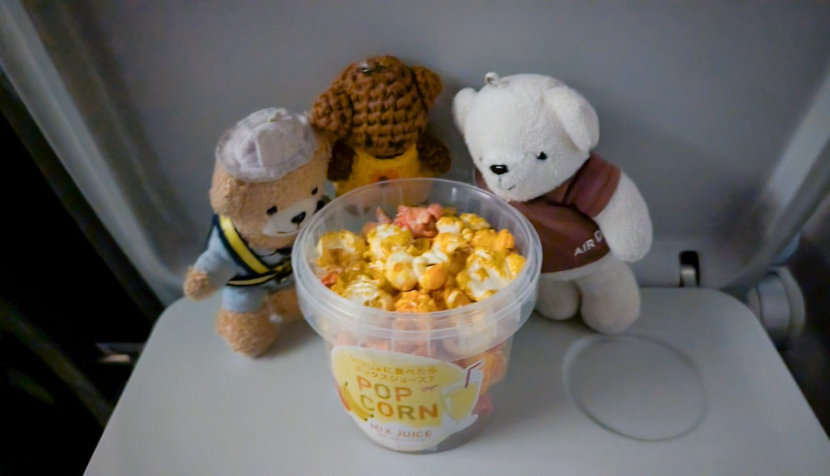 seibi3_beardo3's tweet photo. 🐻‍❄️🧸🐻 おいしいもの いっぱい😋😋😋 https://t.co/Zh9S7VlWjr