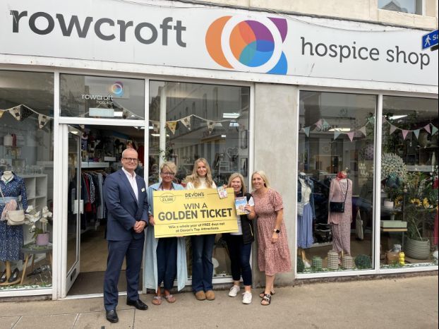 After a three-year wait, the final Devon’s Top Attractions Golden Ticket from the special Rowcroft Hospice Torbay &amp; South Devon Monopoly edition has finally been discovered – much to the delight of the lucky winner. Read the full story buff.ly/TOGp9xW 
#Rowcroft