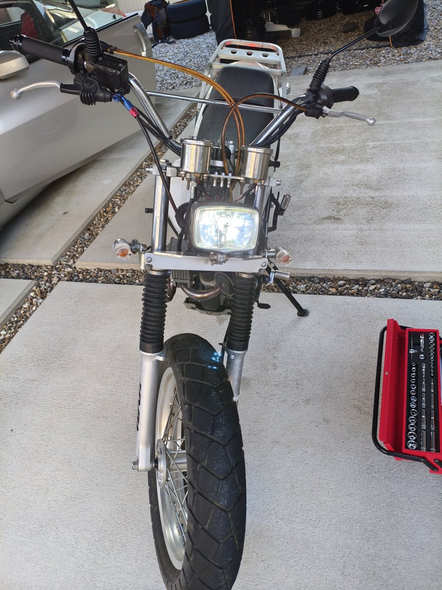 諦めて切った貼ったして角目だけ
いがいと？ありか？