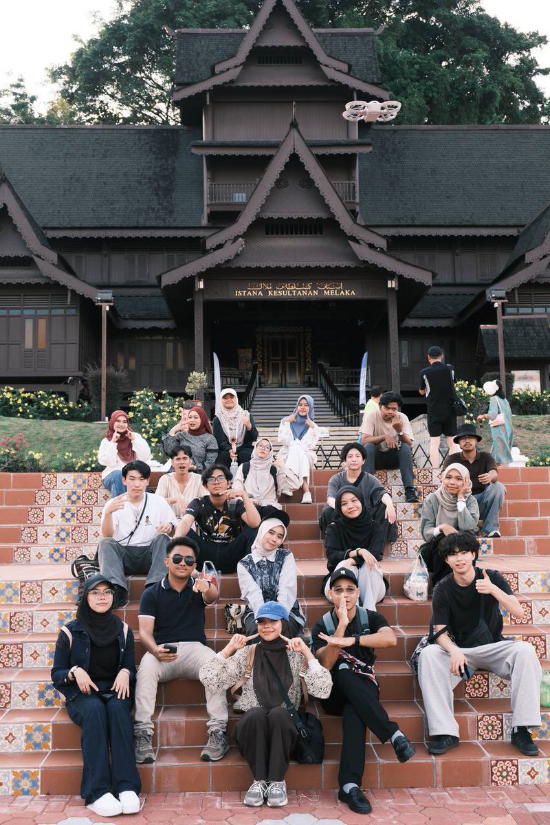 gesseuu's tweet photo. Melaka seruuu bgt bgt bgttt https://t.co/niensmGNc9