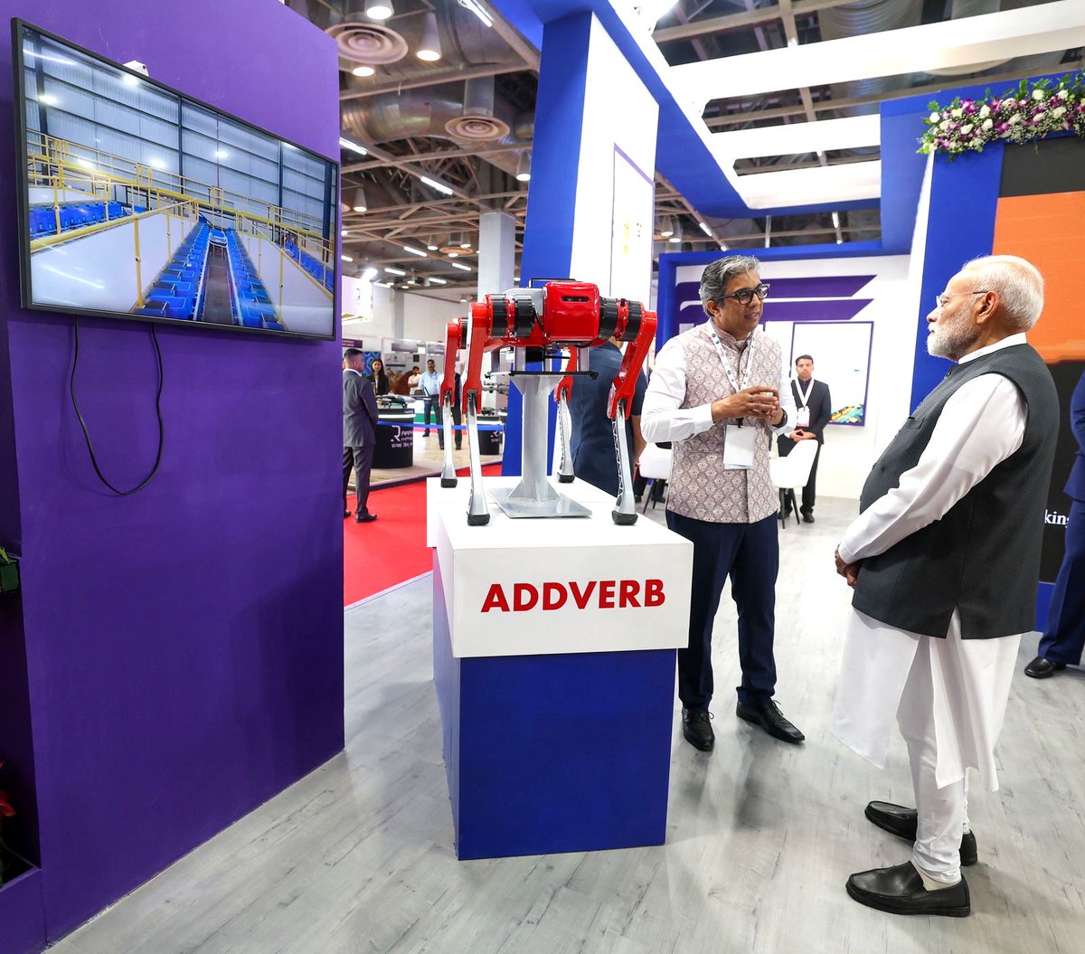 Addverb_Tech's tweet image. Prime Minister @narendramodi inaugurated and addressed the UP International Trade Show Greater Noida, where we showcased our innovations in robotics and automation.
It was a privilege for our Co-founder & CEO, Sangeet Kumar, to interact with both the Prime Minister and the Chief…