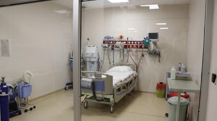 Sabah mide bulantısı ile uyandınız ve özel hastaneye gittiniz..  (Delta Hospital)

Doktor serum ve kan istedi.. 

Doktor muayene ücreti : 1000₺ 

Serum ücreti : 1.304₺ 

Kan aldırma ücreti : 3.245₺

Hastane Otopark ücreti : 200₺ 

Toplam : 5.749₺