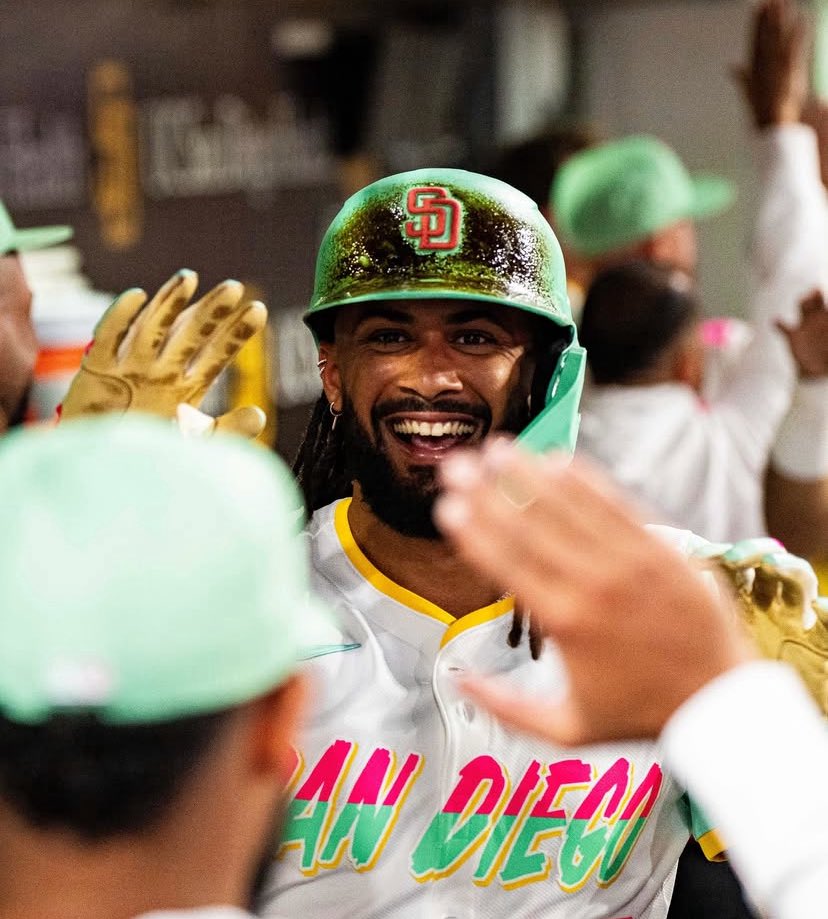 cassone2025's tweet image. @tatis_jr Congratulations 🎊 #FernandoTatisJr #Tatis #SlamDiego @Padres 🙌💕‼️