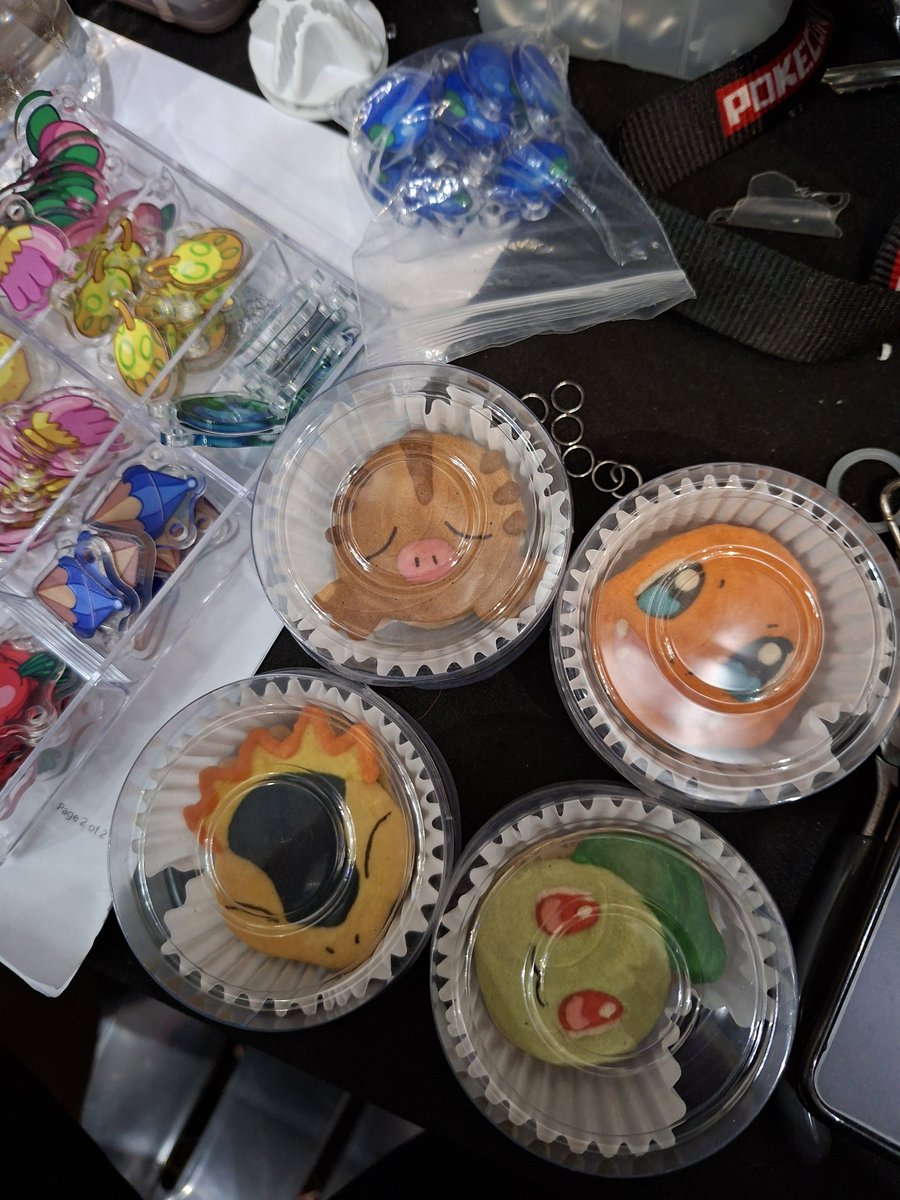 kibbs @ Komiket S17 tweet media