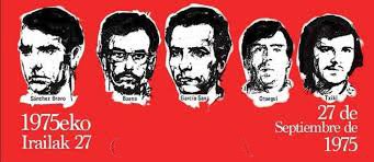 Si te dijera, amor mío
Que temo a la madrugada
No sé qué estrellas son estas
Que hieren como amenazas
Ni sé que sangra la luna 
Al filo de su guadaña

Presiento que tras la noche
Vendrá la noche más larga
Quiero que no me abandones
Amor mío, al alba