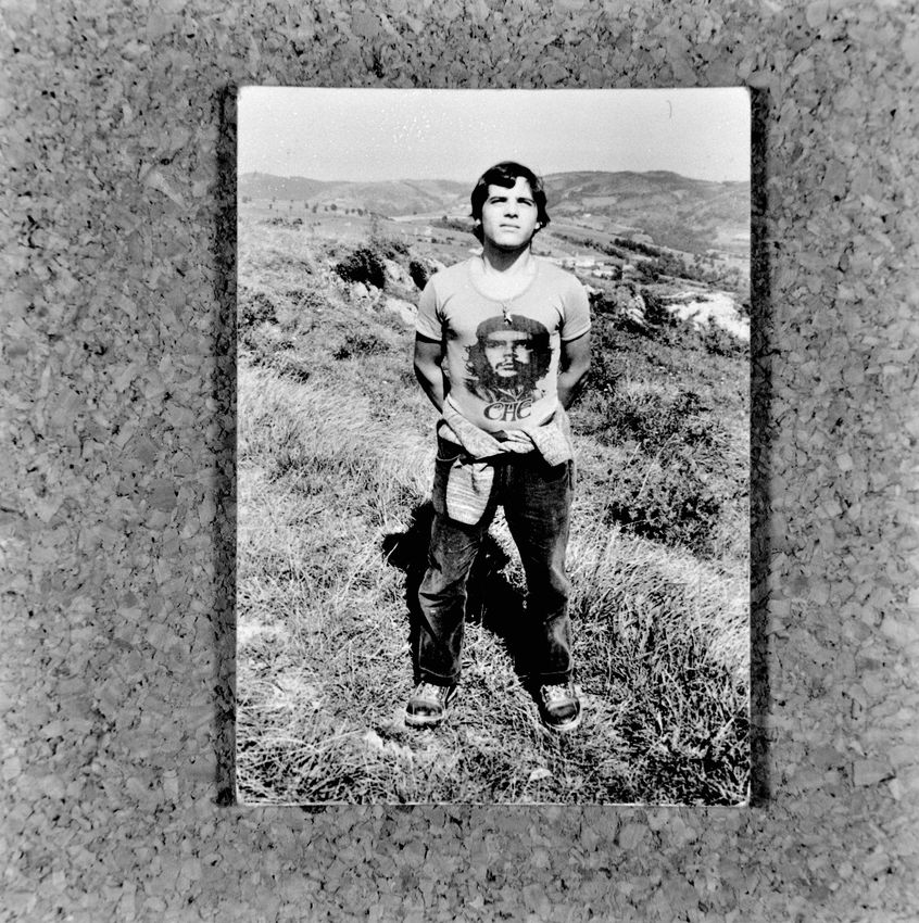 Arxiu Nacional (@arxiunacional) on Twitter photo #TalDiaComAvui | 📆 Avui fa 50 anys es va aplicar la darrera pena de mort del franquisme a Jon Paredes Manot, Txiki, de 21 anys, jutjat en Consell de Guerra sumaríssim al Govern Militar de Barcelona vuit dies abans 💥
📷 Fons Pilar Aymerich
👉 gen.cat/4oaUfhF #TalDiaComAvui | 📆 Avui fa 50 anys es va aplicar la darrera pena de mort del franquisme a Jon Paredes Manot, Txiki, de 21 anys, jutjat en Consell de Guerra sumaríssim al Govern Militar de Barcelona vuit dies abans 💥
📷 Fons Pilar Aymerich
👉 gen.cat/4oaUfhF