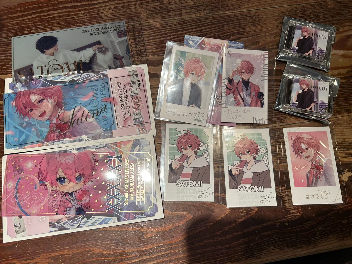 fly_pan_0528's tweet photo. 【交換】さとみくんワンマングッズ交換 フォトカード クリアチケット ミニキーホルダー

【譲】画像のもの

【求】🩷のもの

今日と明日現地交換可能です
検索からも気軽にお声掛け下さい🙇‍♂️ https://t.co/YSZouo1K8t