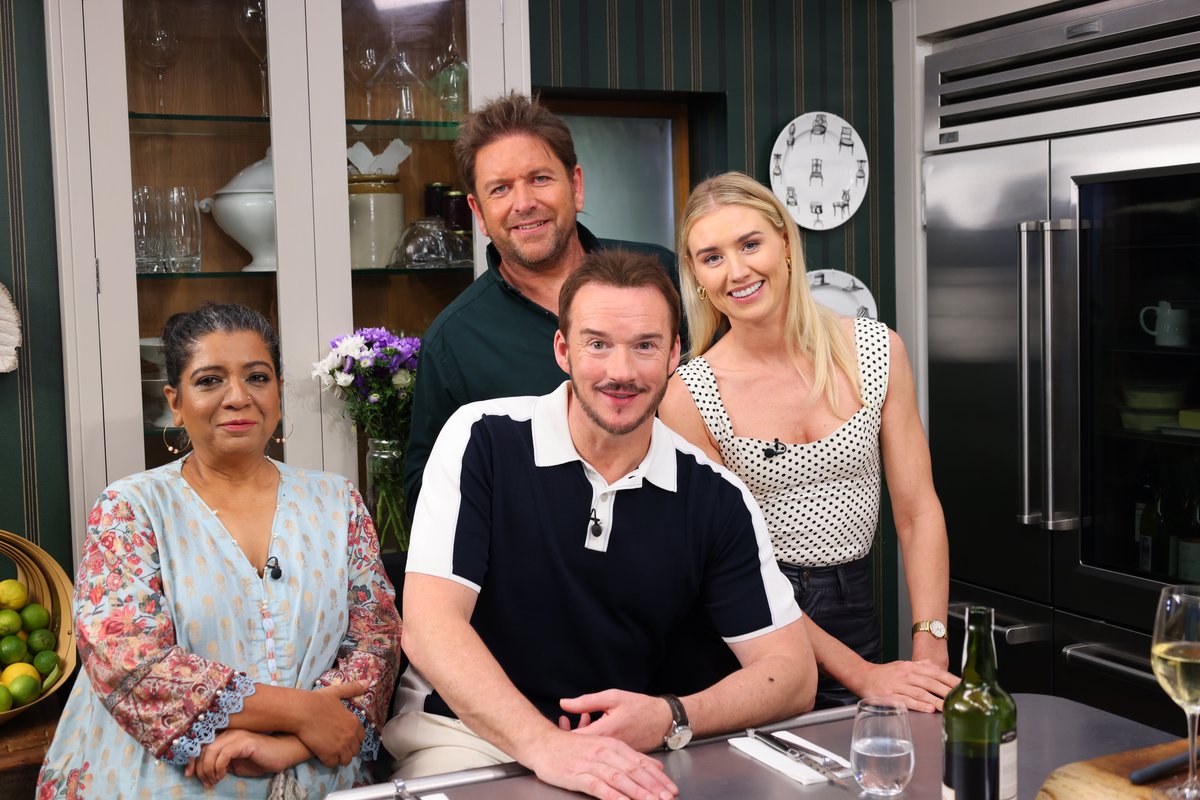 Sat_James Martin tweet media