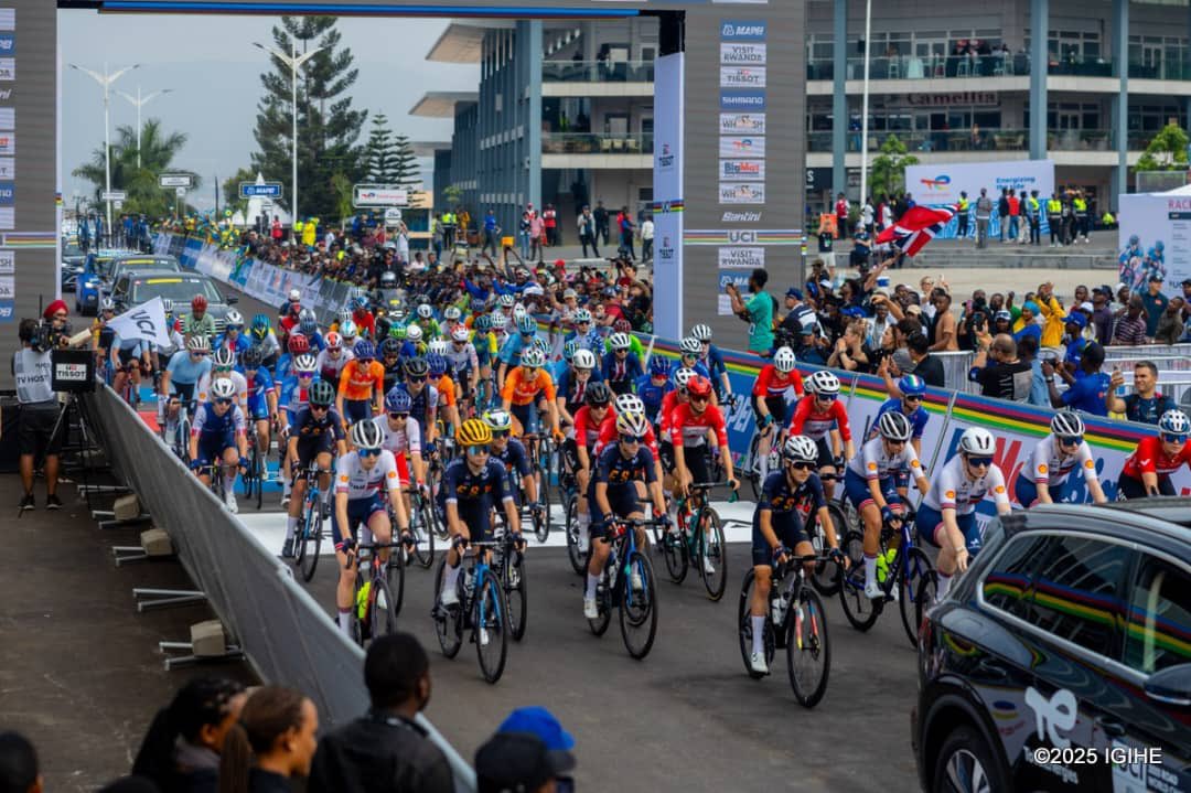 Emma Claudine tweet media