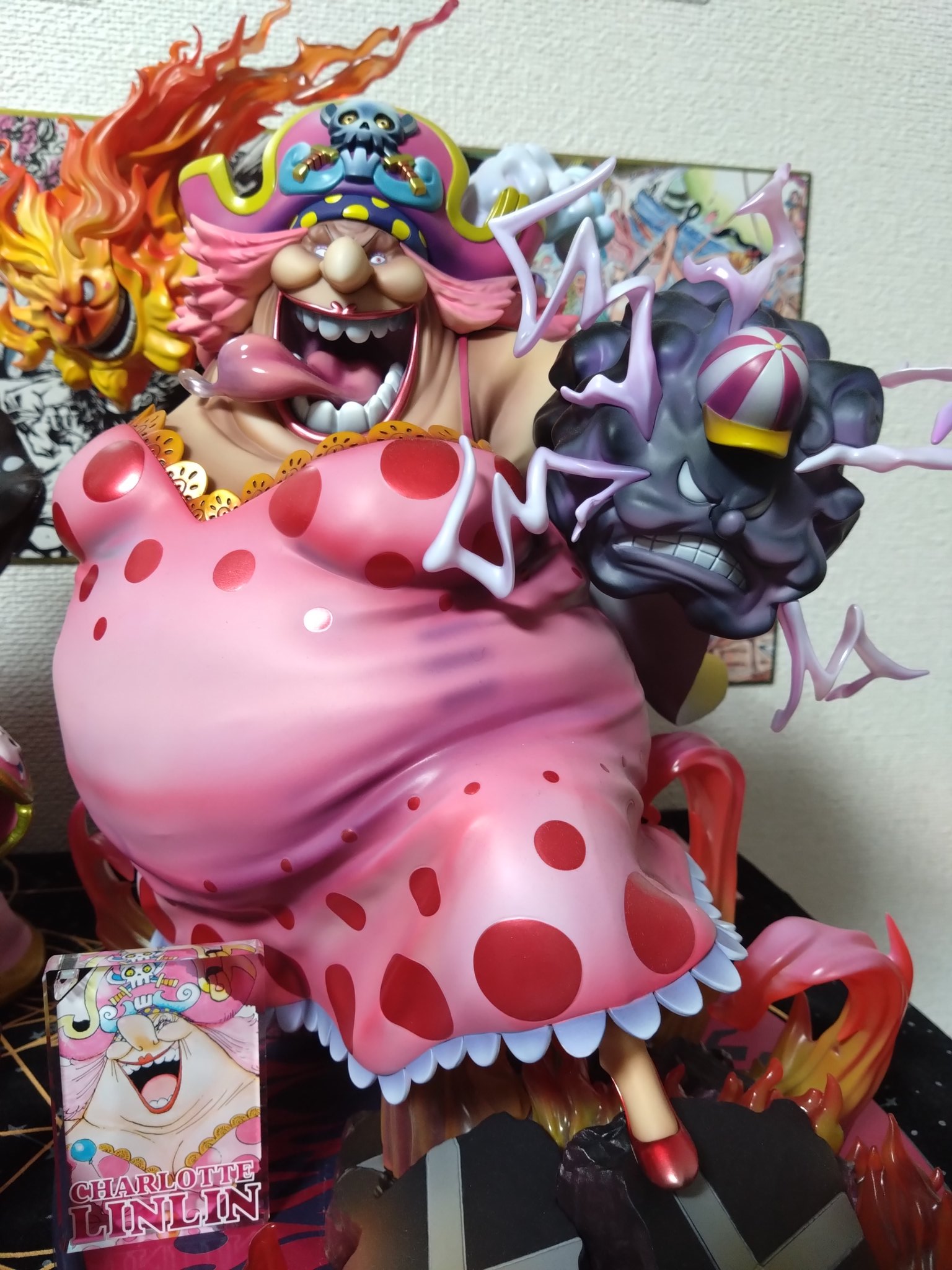 【新品】値下げ‼️ワンピース ビッグ・マム 剣 ナポレオン プロメテウス メガホビEXPOでP.O.P MAXIMUM ビッグ・マムを見てきました