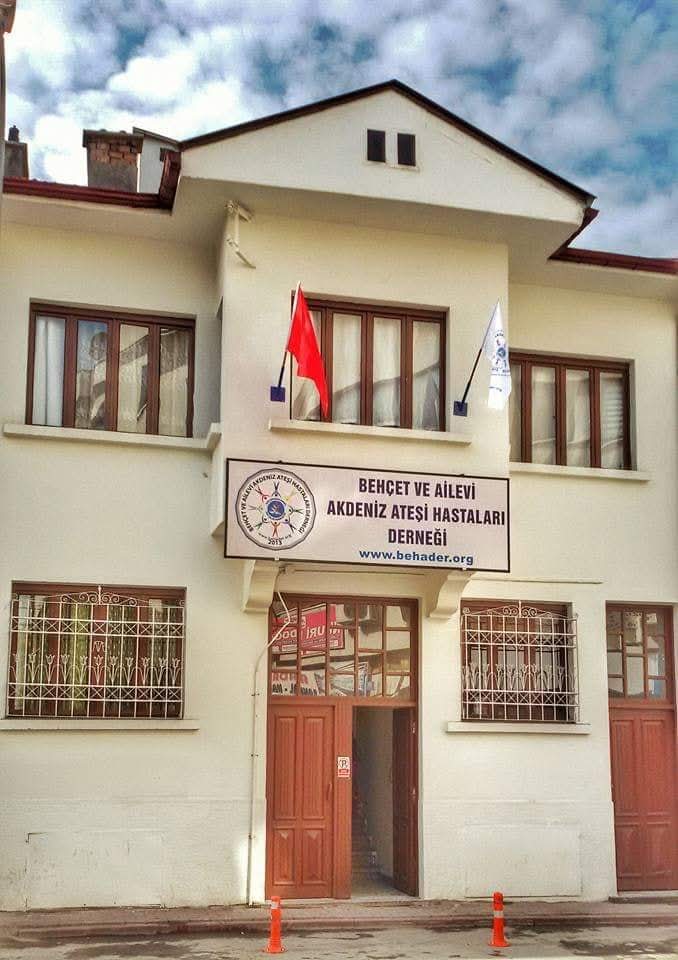 Derneğiniz bugün açıktır buyurun gelin 

Aziziye Mahallesi İzzet Molla Sokak No:19 Karatay/KONYA (İstanbul Caddesi üzeri Fenni Fırın yakını)