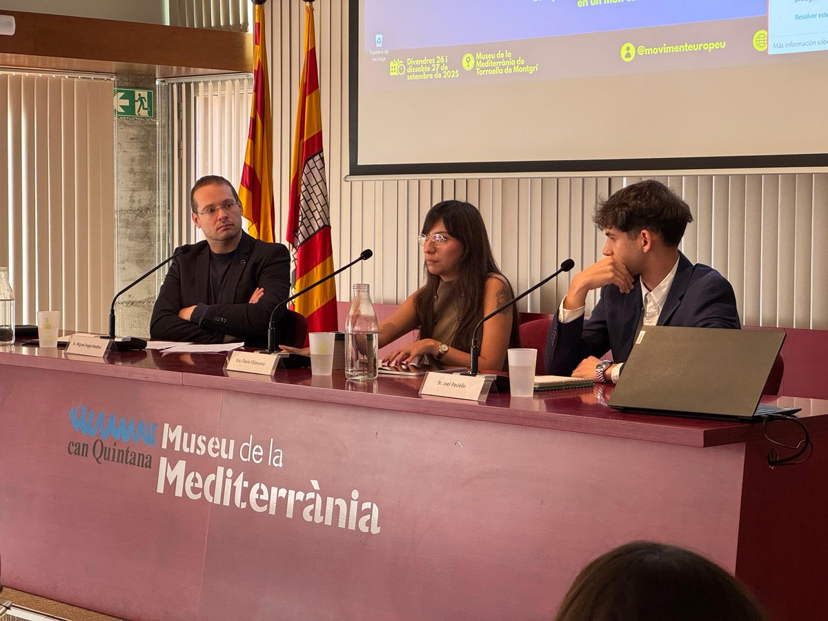 👋 Comencem el dia amb el Taller de debat jove « Què demanen els joves a la UE? », a càrrec de Flavia
Villanueva i <a href="/birmingham397/">Joel Pociello Cayuela</a> , membres de la <a href="/jefcatalunya/">JEF Catalunya 🇪🇺</a> , i moderat per <a href="/mamedina23/">Miguel Medina</a> , consultor d’afers internacionals.

Gràcies per acompanyar-nos! 💙