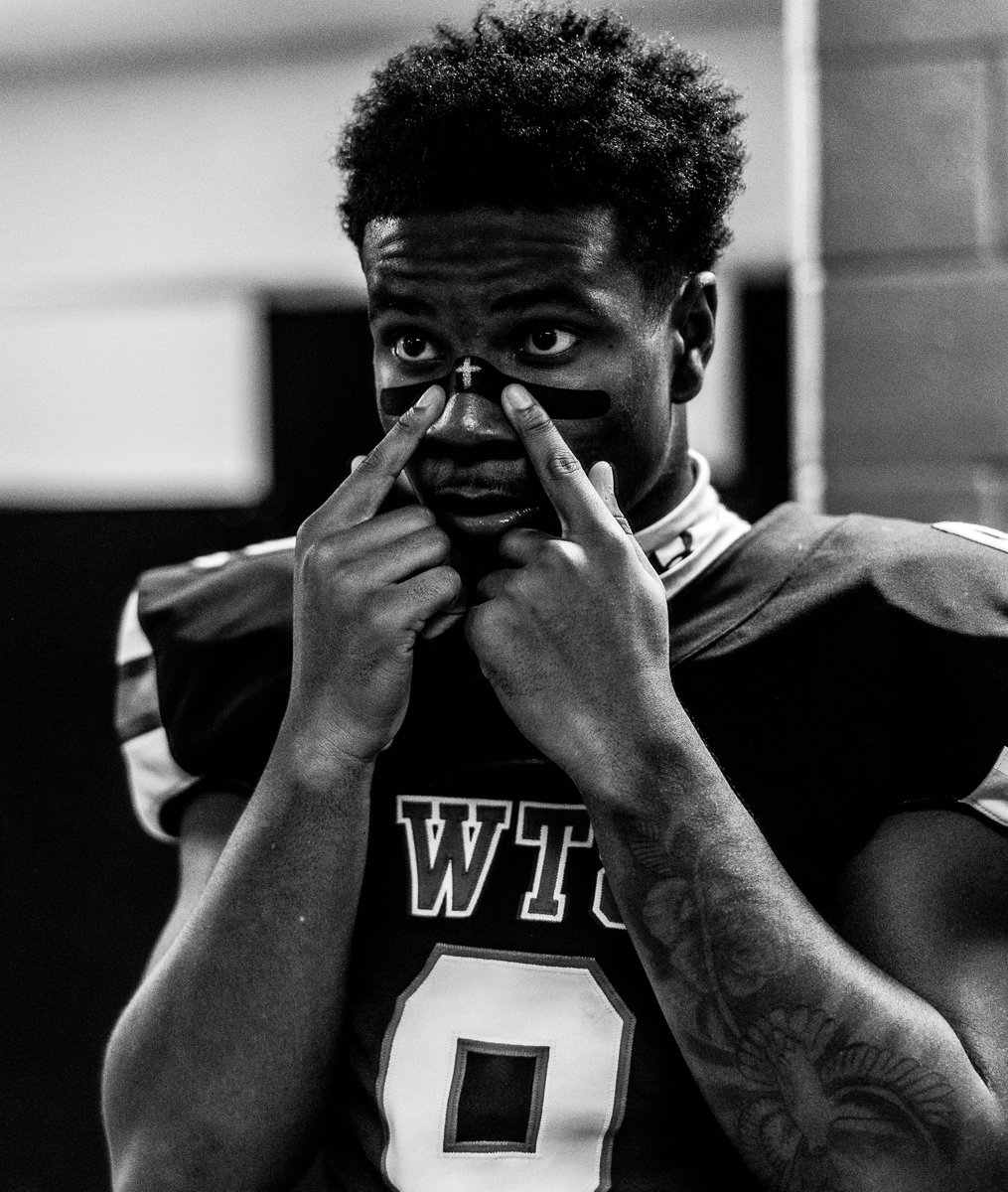 Miles06_'s tweet image. In B&amp;amp;W