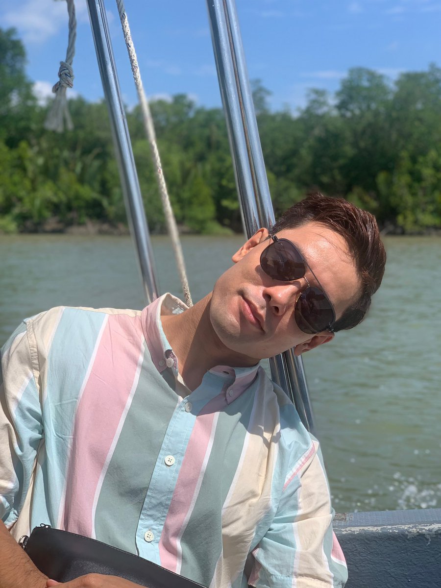 KEMBALI MENCINTAI

#tengkufaalharis #tengkufaal #kembalimencintai #ikhramjuhari #itsmeij #ij #drama #26episod #rtmclick #tv1 #WR #💙