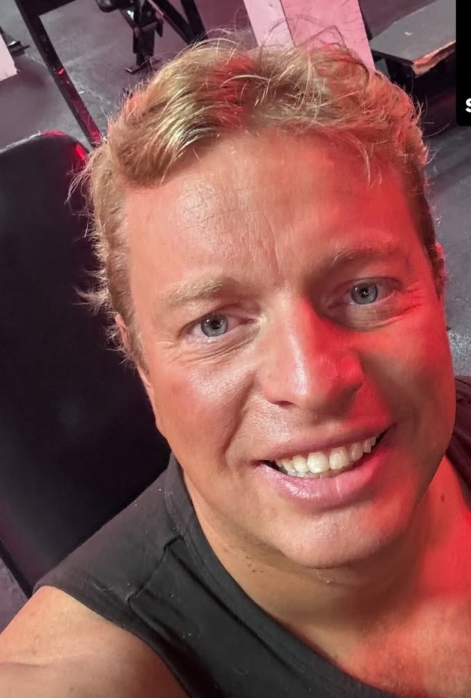 BRYN_BORANGA's tweet image. he looks like a cross between Steve Irwin and Katie Hopkins