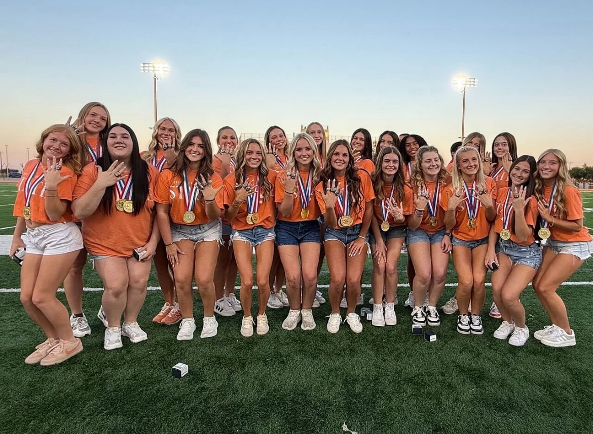 Congrats ladies! We had a great time celebrating you at our tailgate and then honoring you at the State Champion ring ceremony before the football game. Keep working hard and pushing for number 5 🤚⚽️🏆🥇