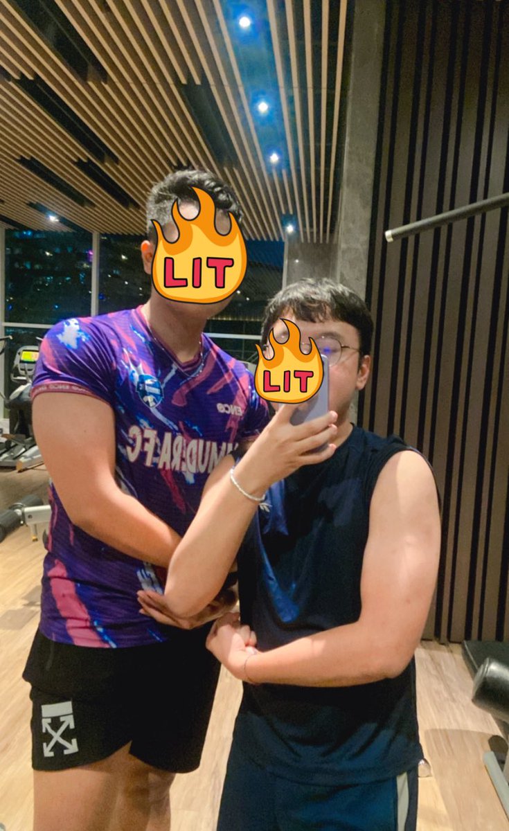 PrinceBerkuda's tweet image. biceptember(?) #GymTime