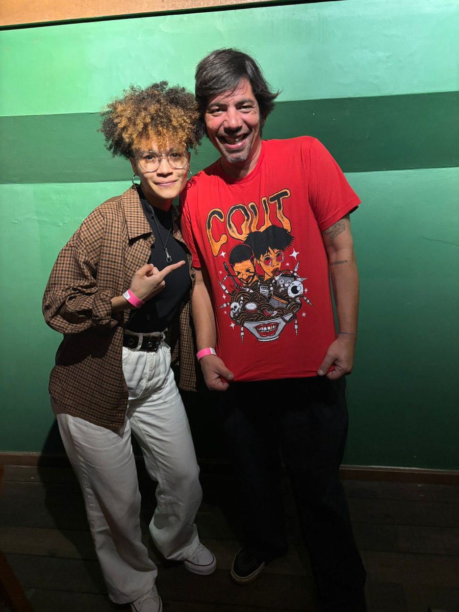 . <a href="/chinaina/">Chinaina</a> muito bem trajado 🫶🏼