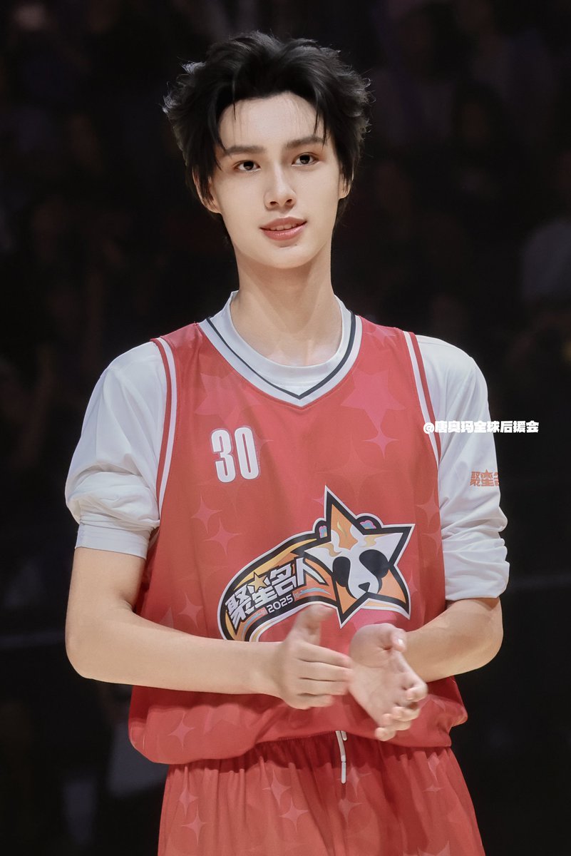 250927 | Chengdu Juxing Celebrity Tournament
fancam 2P
#Omar #唐奥玛 #OmarTang #NexT1DE_OMAR