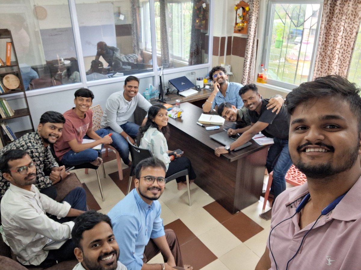 sauravsingh0408's tweet image. Had almost 3 back-to-back meetings today with the team. Such an amazing and wonderful day full of great conversations!
@a4ashish_ #dailyupdate