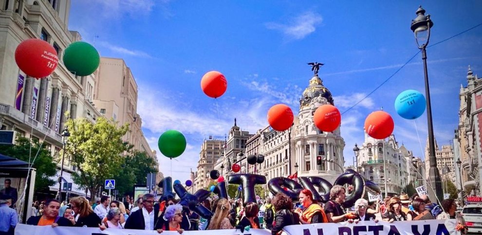 📢Mutualistas de la Abogacía y la Procura se manifiestan en Madrid para reclamar una pasarela al RETA para todos.

#Pasarela1x1AlRetaParaTodos

abogacia.es/actualidad/not…