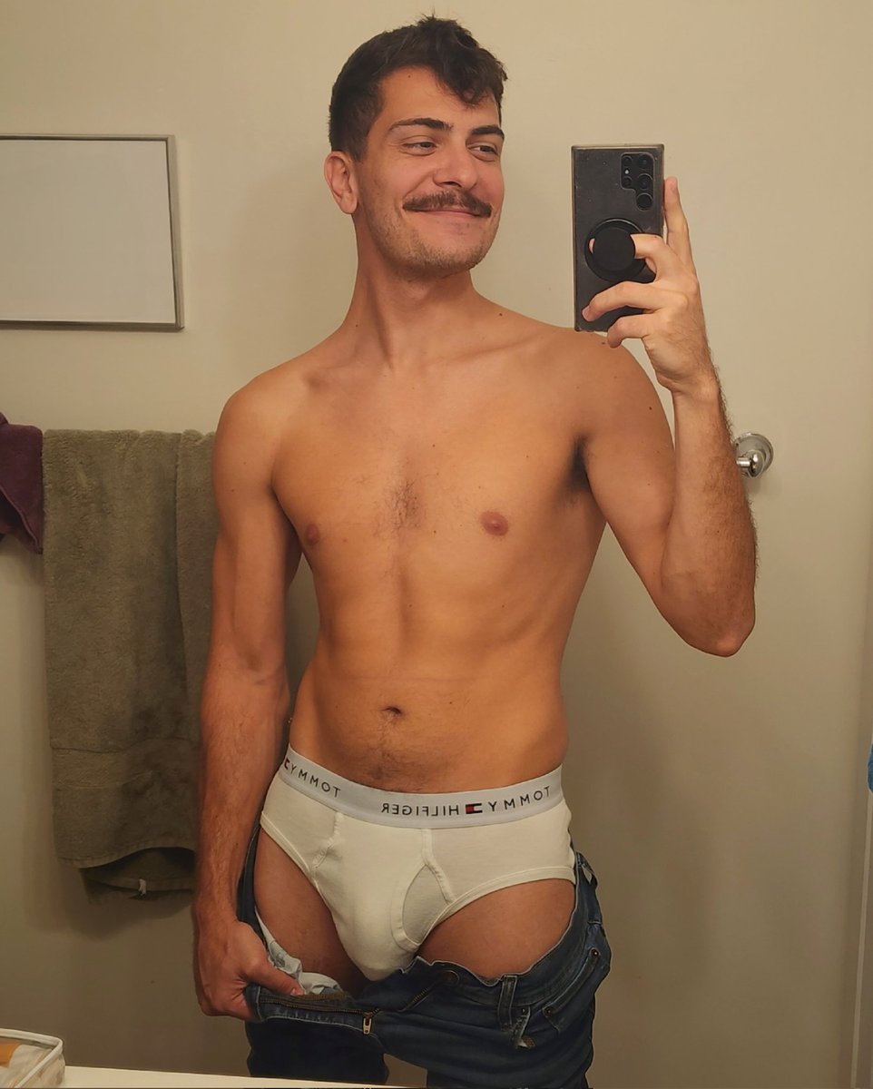 It's #tightywhities today 😅