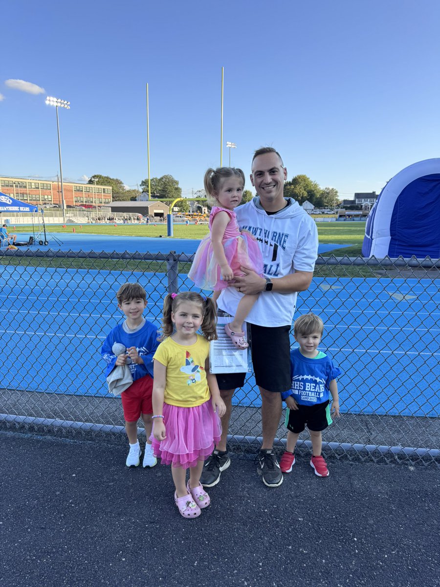 Win lose or draw, I got the best of the best in my corner. Just trying to make these little ones proud of their Uncle Rick #WEandUS #FamilyFirst