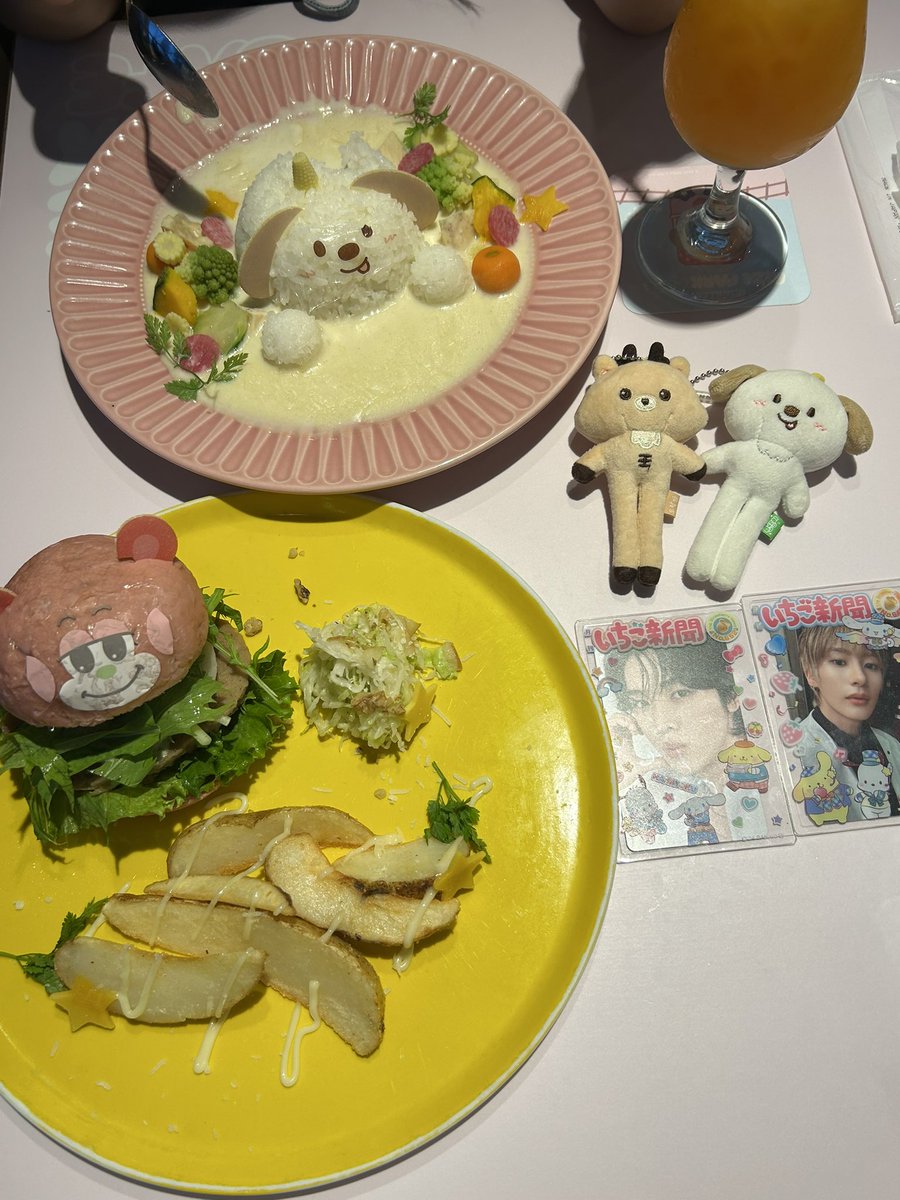 2度目まして〜🧡
可愛い空間でテンション⬆️⬆️⬆️の
娘で食べる物めちゃくちゃ迷った結果
アンタロになってガツガツ食してた😂