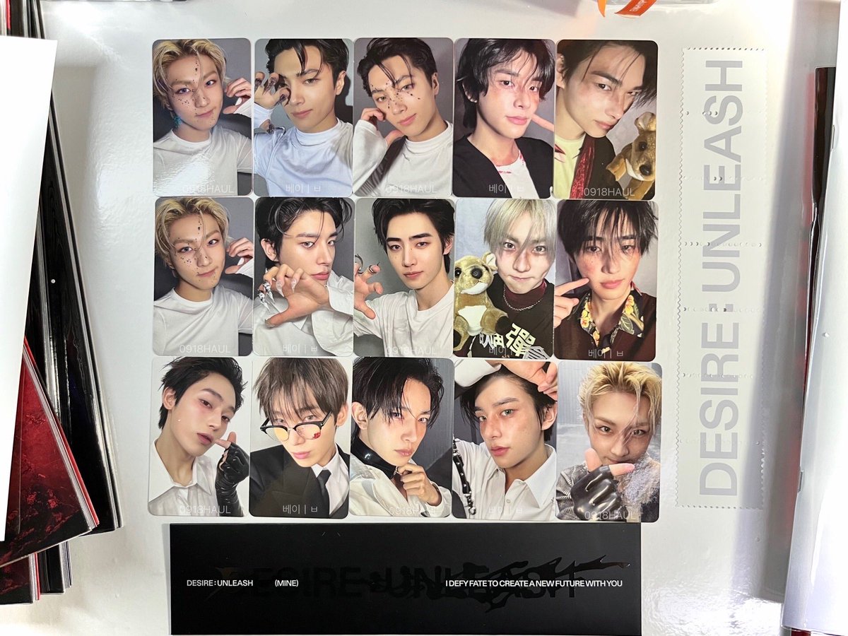 0918HAUL's tweet photo. 📮 • • • • 💌 #0918Mails
── .✦ d:u album ₊˚˖
super late but tysm pi @monigaeulcart2 (combined unboxing w kpm)
innocent girl, don't crumble cookie
don't wanna take your benson boone
out in the world, dubai chocolate
but here in the dark my labubu
𓂃 #bymonigaeulc ♥︎% https://t.co/lPuviBpk9T