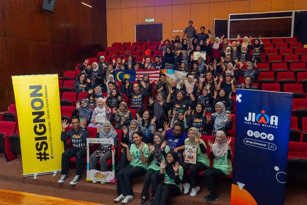 signonmalaysia's tweet photo. #SignOn x JIWA AMAL MALAYSIA : Balai Seni Negara, 20/09/2025, 9AM - 1PM.
https://t.co/Omd8Ft8ams https://t.co/DeAtLHZy12