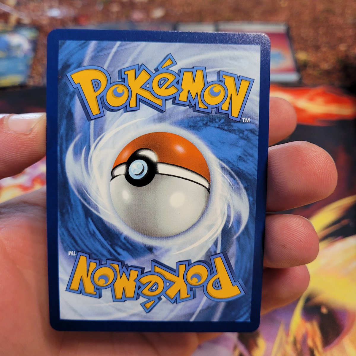 After opening Mega packs yesterday, I noticed that overall card quality seems to be much better (no more white dots on the back) 🙌 but every now and then you get a pack fresh damaged card 😭

Have you guys noticed this as well? 🤔