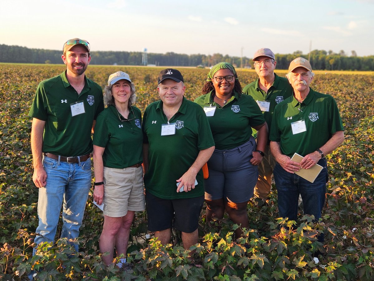 WSSA (@worldofweeds) on Twitter photo 🌱🚜 #WSSA joined the VA–NC Farm Tour this week, sharing insights with Federal officials on the Endangered Species Act & Integrated Pest Management - key tools for sustainable #agriculture & biodiversity protection. 🌎
#IPM #weedscience #agpolicy #sciencepolicy 🌱🚜 #WSSA joined the VA–NC Farm Tour this week, sharing insights with Federal officials on the Endangered Species Act & Integrated Pest Management - key tools for sustainable #agriculture & biodiversity protection. 🌎
#IPM #weedscience #agpolicy #sciencepolicy