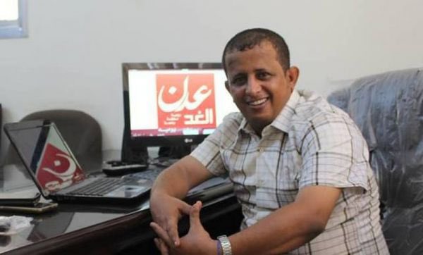مليشات #الانتقالي تحتجز الصحفي #فتحي_بن_الازراق باي حق يحتجز والله مليشيات الانتقالي أخطر من مليشات الحوثي يشهد الله أنا عايش ب عدن ما اشوفه من قمع وقتل شي تشوش الرأس