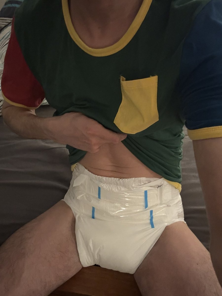 AussieDLBoy's tweet image. Tape job 10/10

#diapertwink #abdl #diaperlover #gayabdl #gaydiaper #diaperboy