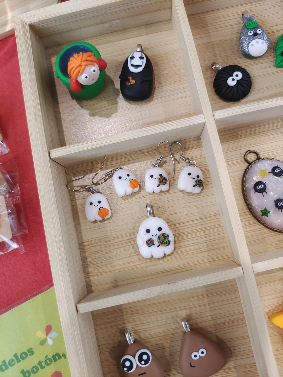 Estamos en el Mangafest de #Mérida ☺️👻