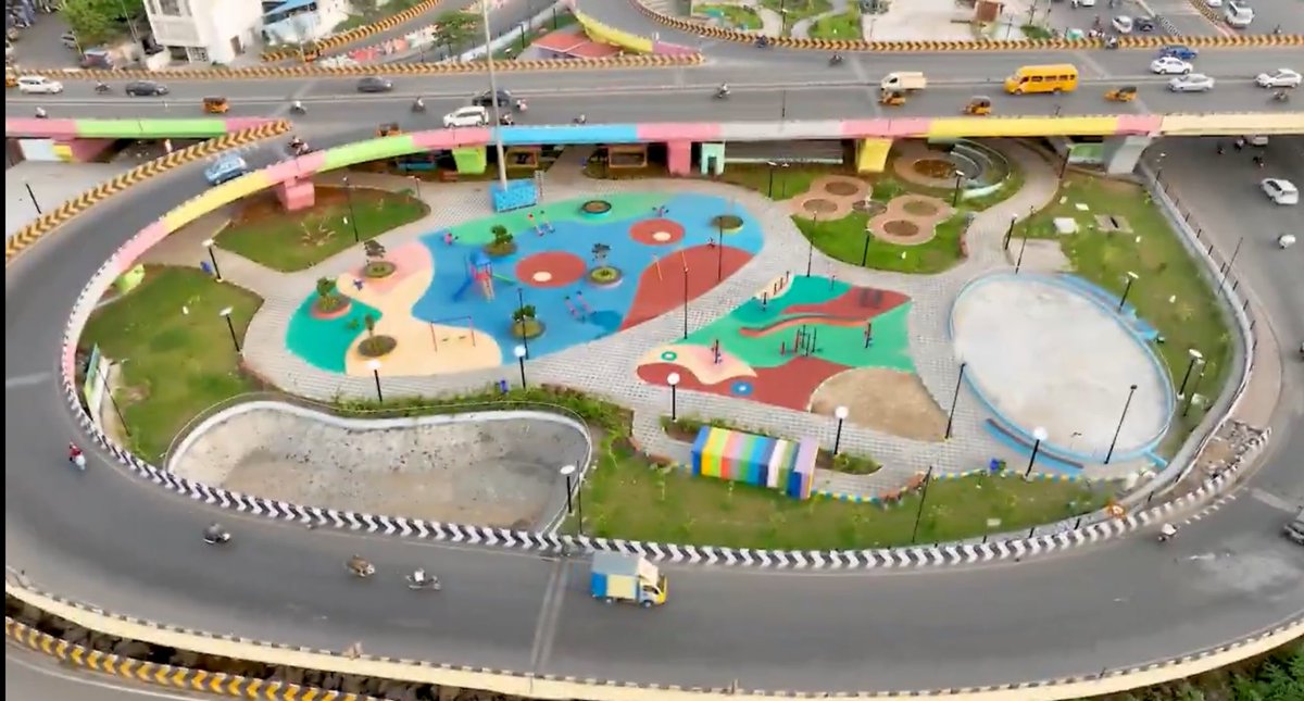 Glimpses of the newly opened Eco Park at Koyambedu Interchange... #Chennai #Parks 🌳🛝