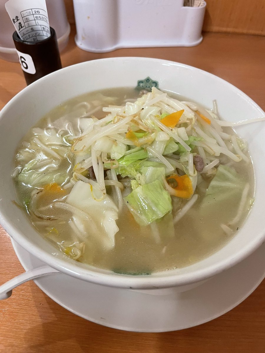 besty_des's tweet photo. 1人日高屋で１日目完。

#BMSGFES25 https://t.co/WHnwhwMTzR