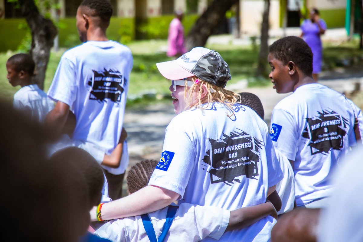 DreamAchieversk's tweet image. Learning sign language opens doors to friendship, inclusion, and understanding
#deafawarenessmonth 
#DeafAwarenessWeek  #Inclusion #RHRN2KE #Inclusion