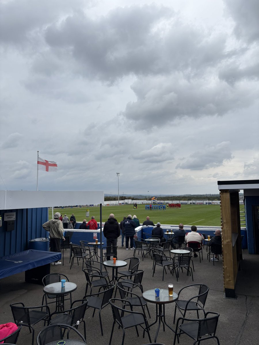 Both teams have observed a minutes silence for Billy Vigar who tragically lost his life playing for Chichester. RIP 🕊️