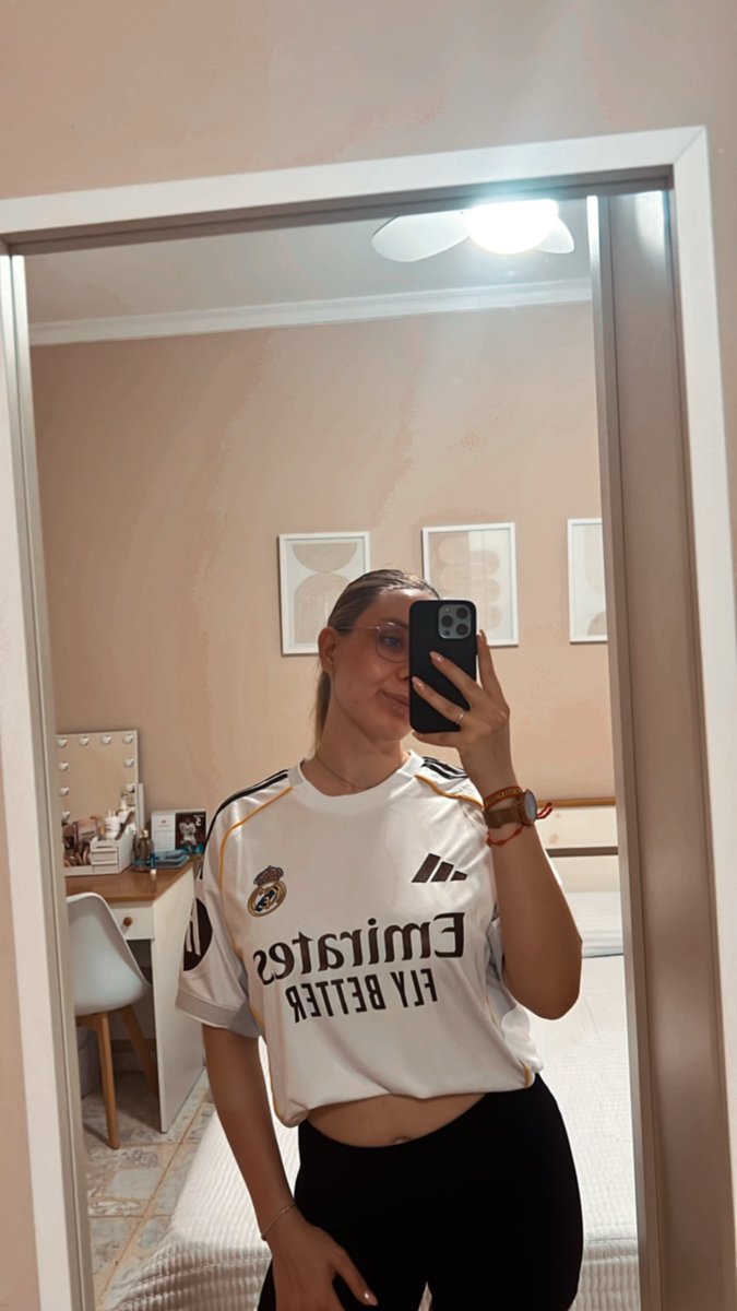 Día de derbi 🤍🤍🤍